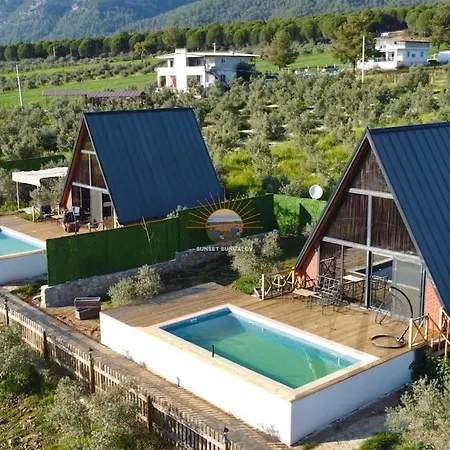 4 Kisilik Mustakil Havuzlu, Sunset Bungalov 2 Мугла