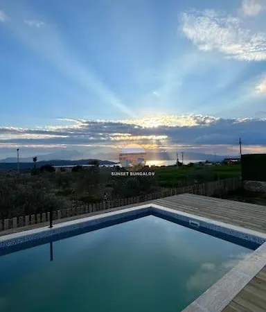 4 Kisilik Mustakil Havuzlu, Sunset Bungalov 2 Вилла Мугла