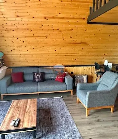 4 Kisilik Mustakil Havuzlu, Sunset Bungalov 2 Willa *